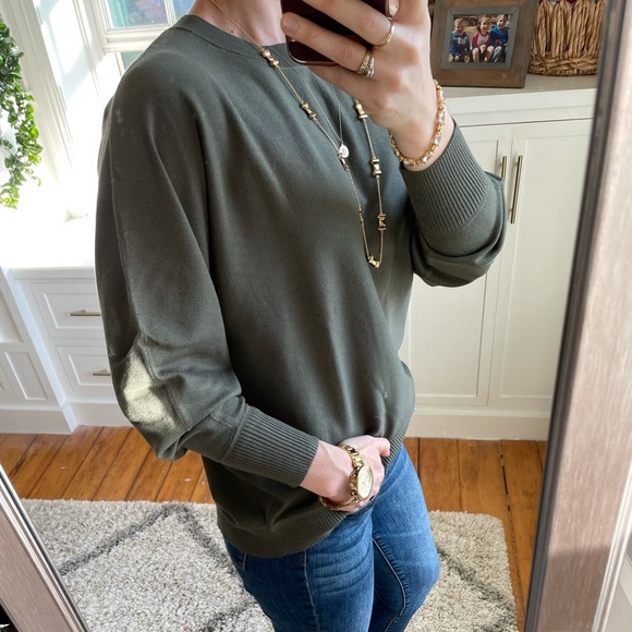 Loft crew neck sweater. - Picture 5 of 10